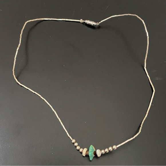 Vintage Unsigned Southwestern Silver & Turquoise Tube Beads 15” Necklace 4g - Picture 3 of 11